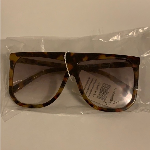 🆕 🆑 SUNGLASSES - Picture 8 of 8